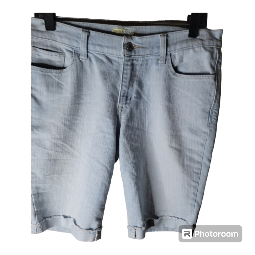 Old Navy the flirt Jean Shorts cuffed size 8